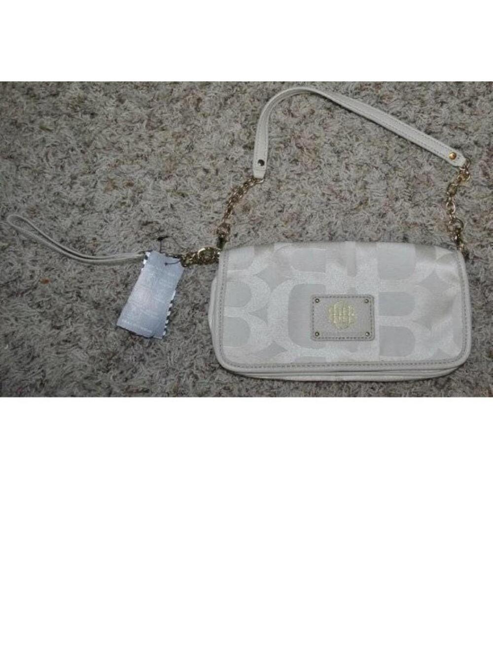 Clutch Dana Buchman Off White Jacquard Handbag Purse Wrist Strap Magnetic Close
